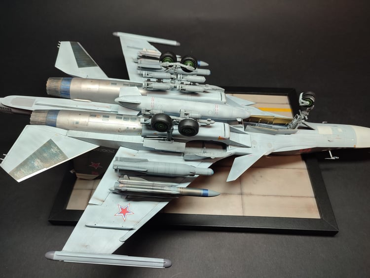 SU 34 HOBBY BOSS 1/48