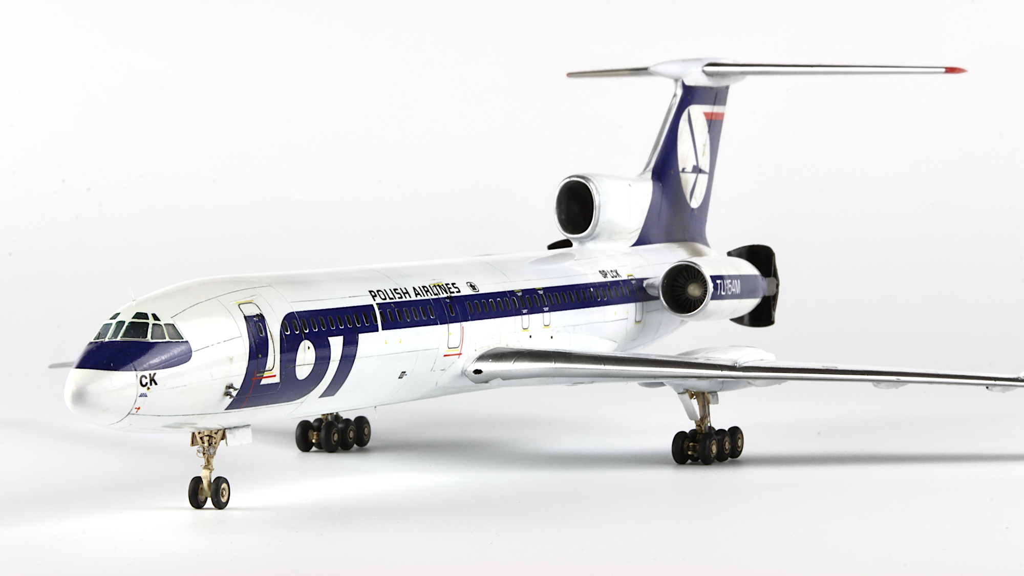 Tu-154_21.JPG