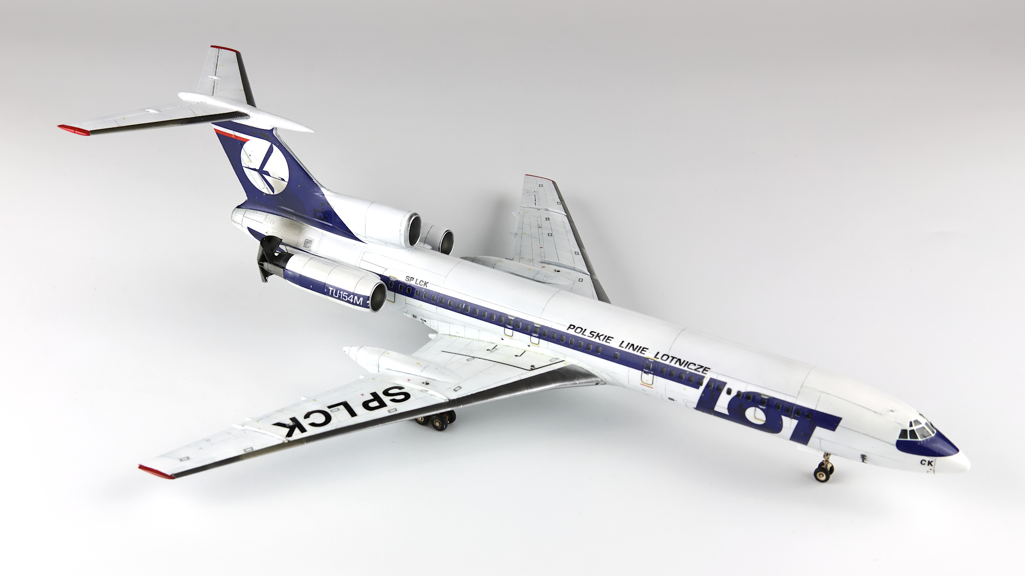 Tu-154_26.JPG