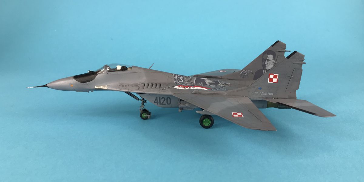 MiG-29 001g.jpg