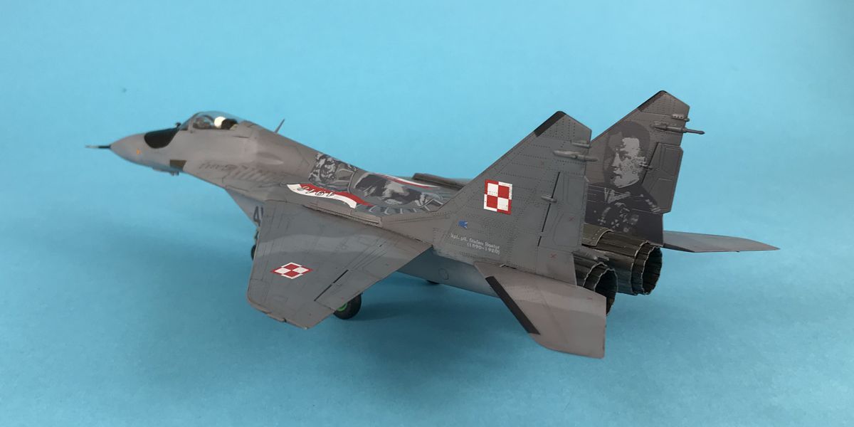 MiG-29 002g.jpg