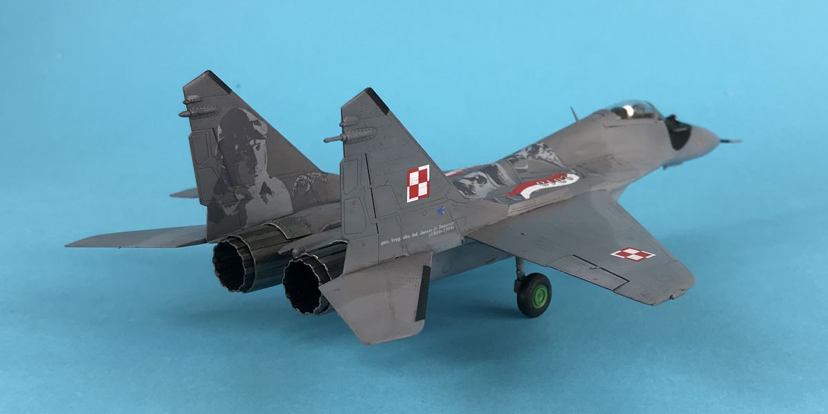 MiG-29 004g.jpg