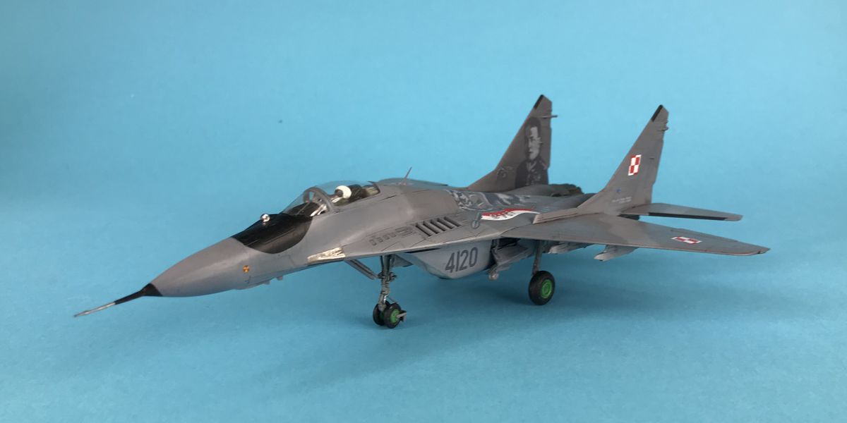 MiG-29 008g.jpg